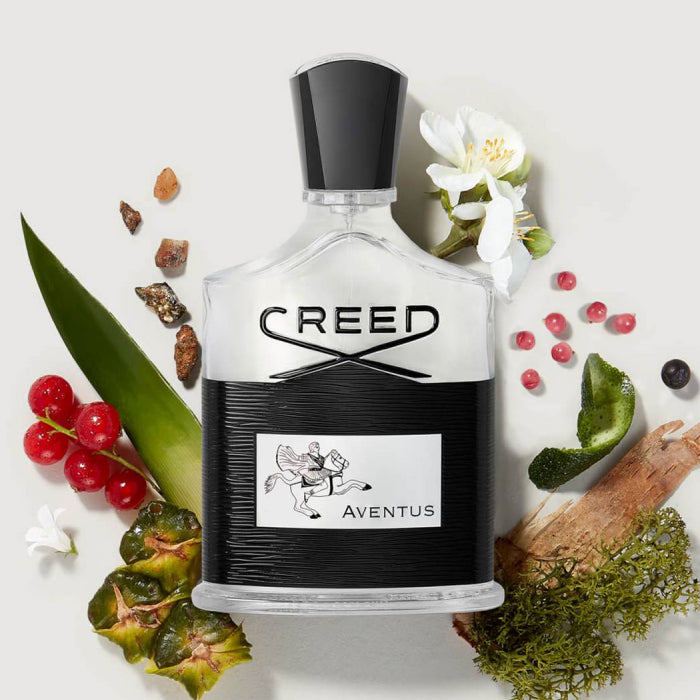 Essayez Aventus de Creed grâce au décant Fragsplit de 1 ml, 2 ml, 5 ml ou 10 ml, pratique pour découvrir ce parfum masculin.