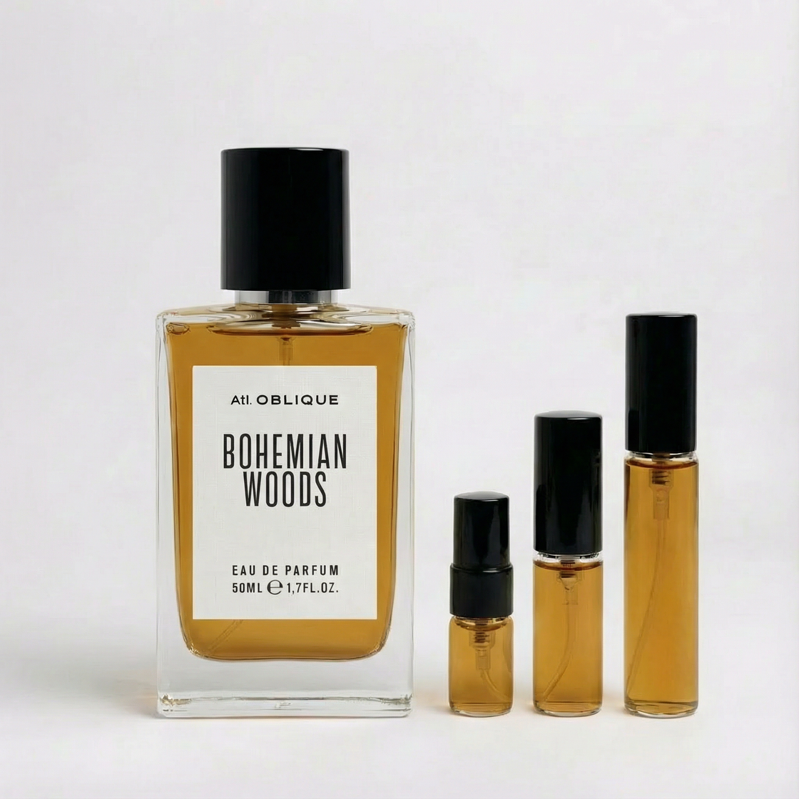 Décant Bohemian Woods d'Atelier Oblique par Fragsplit, en formats 1 ml à 10 ml, pour essayer ses notes boisées sur la peau en Suisse et France.