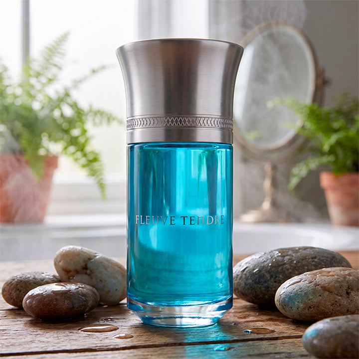 Décant Fragsplit de Fleuve Tendre par Les Liquides Imaginaires, formats 1, 2, 5 ou 10 ml pour essayer sur peau, livré en Suisse et France.