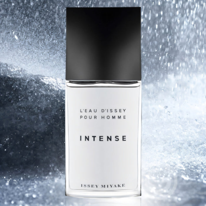 Testez L'Eau d'Issey Intense d'Issey Miyake avant d'acheter grâce au décant Fragsplit, livré en Suisse et en France en petit format.