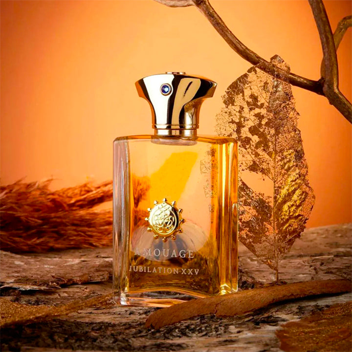 Jubilation XXV d’Amouage en décant Fragsplit de 1ml, 2ml, 5ml ou 10ml, un petit format pour essayer ce parfum masculin sur la peau.