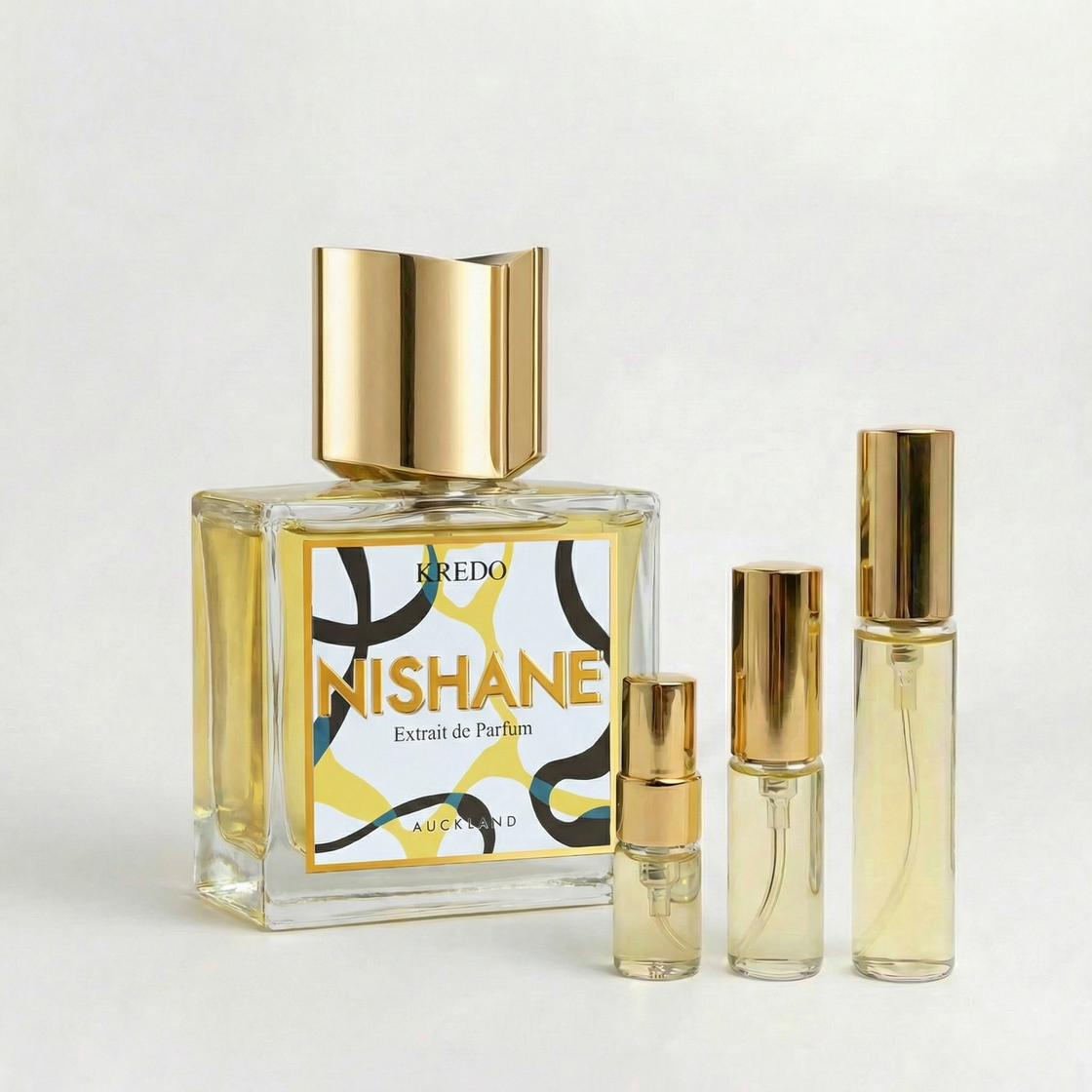 Décant Fragsplit de Kredo par Nishane, aux accents de cardamome, daim et oud, en formats 1 ml à 10 ml pour essayer sur la peau.