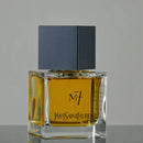 Échantillon Fragsplit de M7 par Yves Saint Laurent, aux notes boisées, ambrées et d’oud. Décant de 1 ml à 10 ml pour la Suisse et la France.