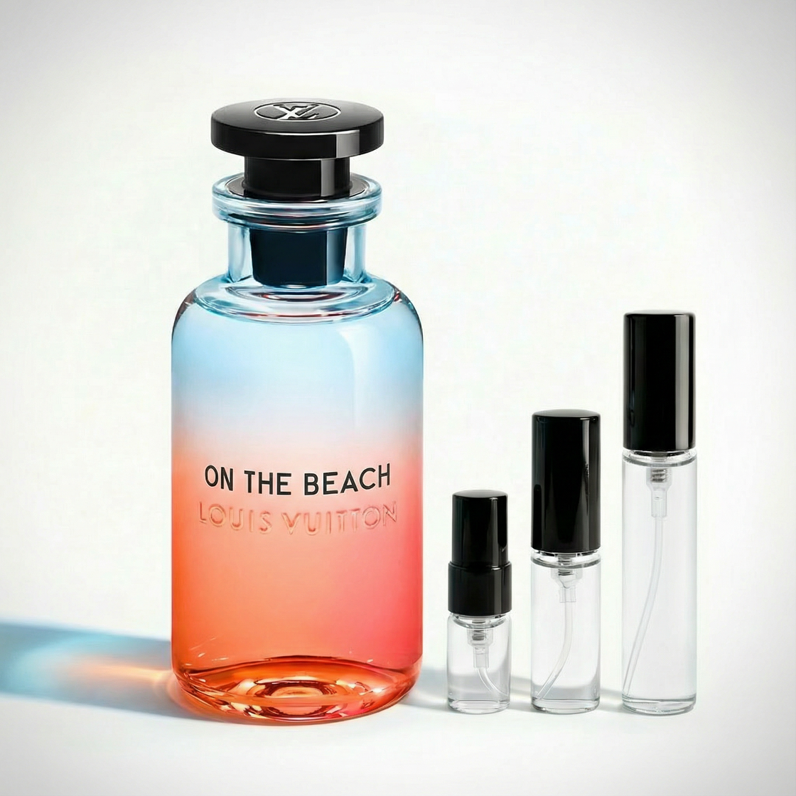 Décant Fragsplit On the Beach de Louis Vuitton, parfum hespéridé unisexe à essayer sur la peau, formats 1 ml à 10 ml, livraison Suisse et France.