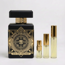 Décant Fragsplit d’Oud For Greatness par Initio, en formats 1 ml, 2 ml, 5 ml ou 10 ml, pour essayer ce parfum unisexe sur la peau.