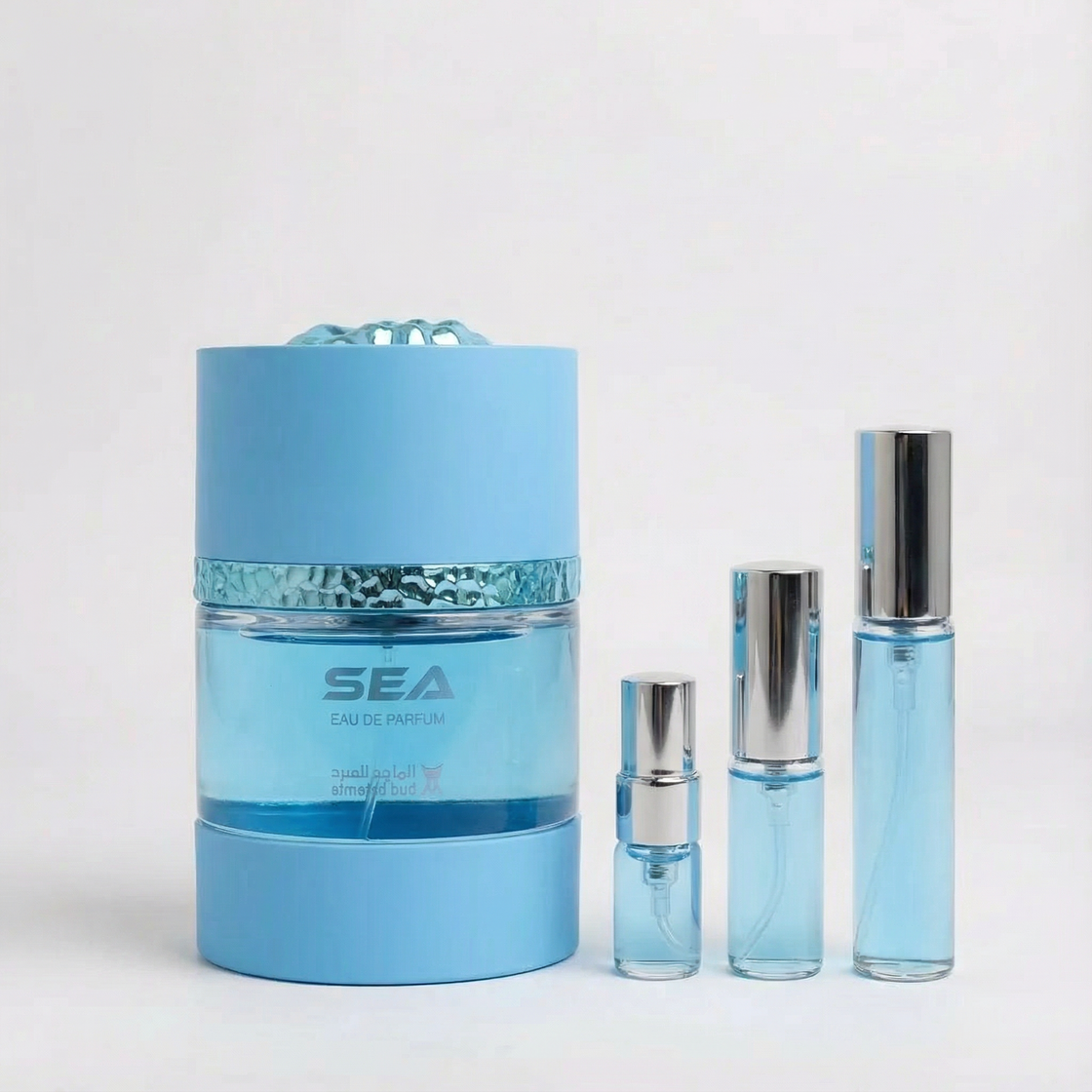 Décant Fragsplit de Sea par Al Majed Oud, parfum masculin à essayer sur la peau en formats 1 ml, 2 ml, 5 ml ou 10 ml en Suisse.
