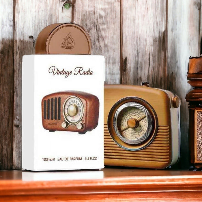 Vintage Radio de Lattafa en décant Fragsplit de 1 ml, 2 ml, 5 ml ou 10 ml, un petit format pratique pour découvrir le parfum avant de l’acheter.
