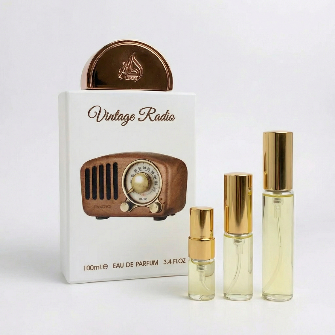 Décant Fragsplit de Vintage Radio par Lattafa, disponible en formats 1 ml, 2 ml, 5 ml et 10 ml pour essayer ce parfum masculin sur la peau.
